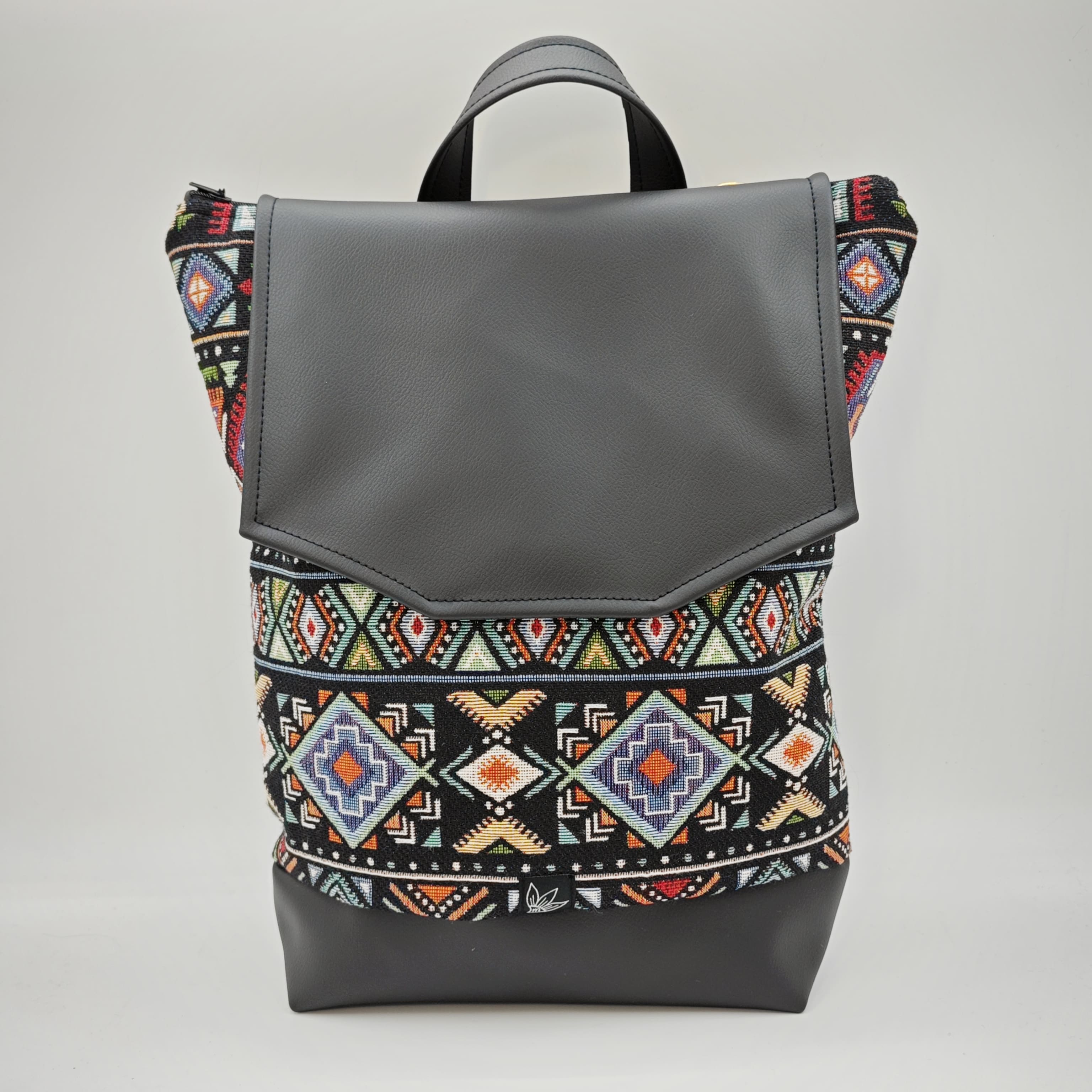 Zaino geometrico nero grecia