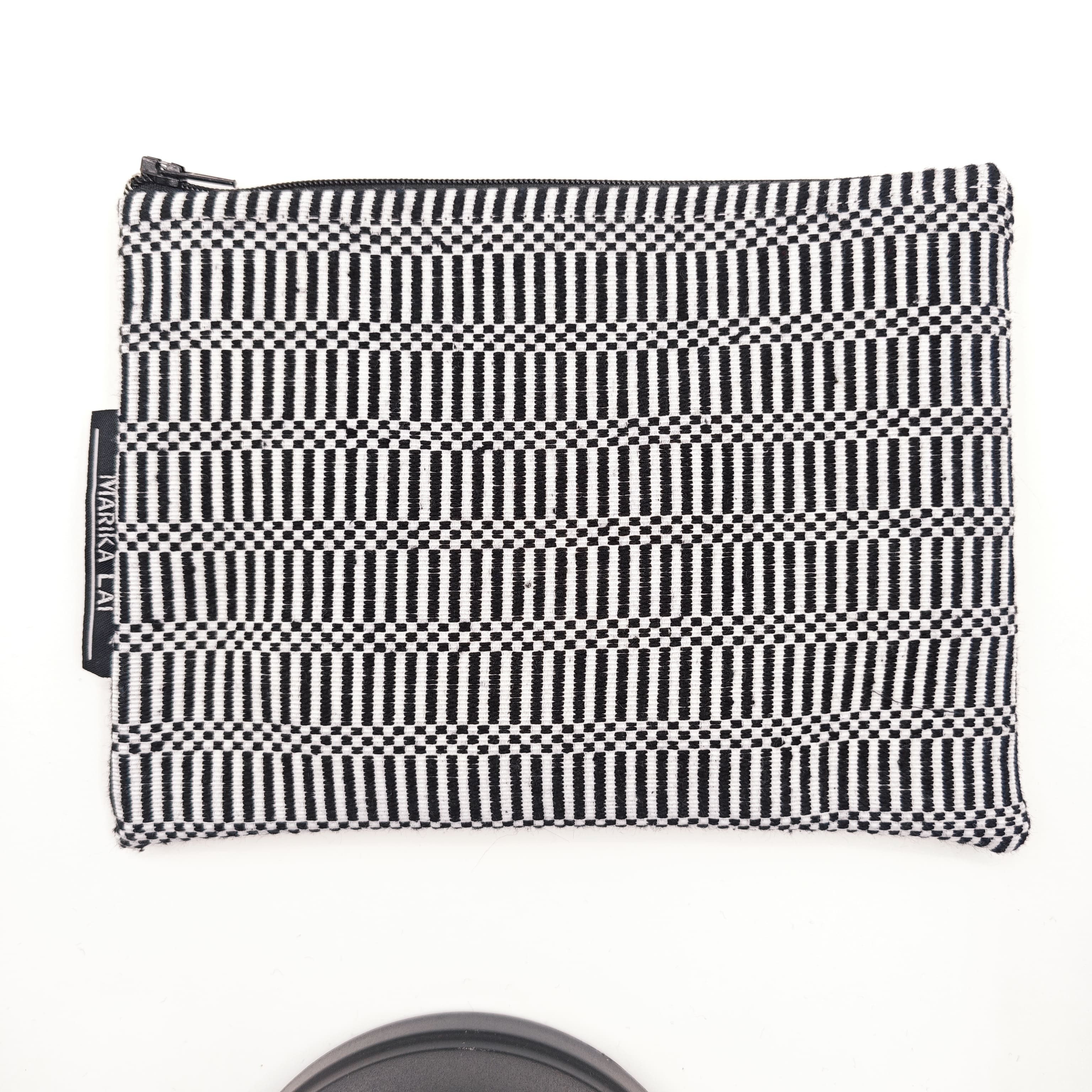 Pochette Tessuto sardo Bisaccia classica b/n