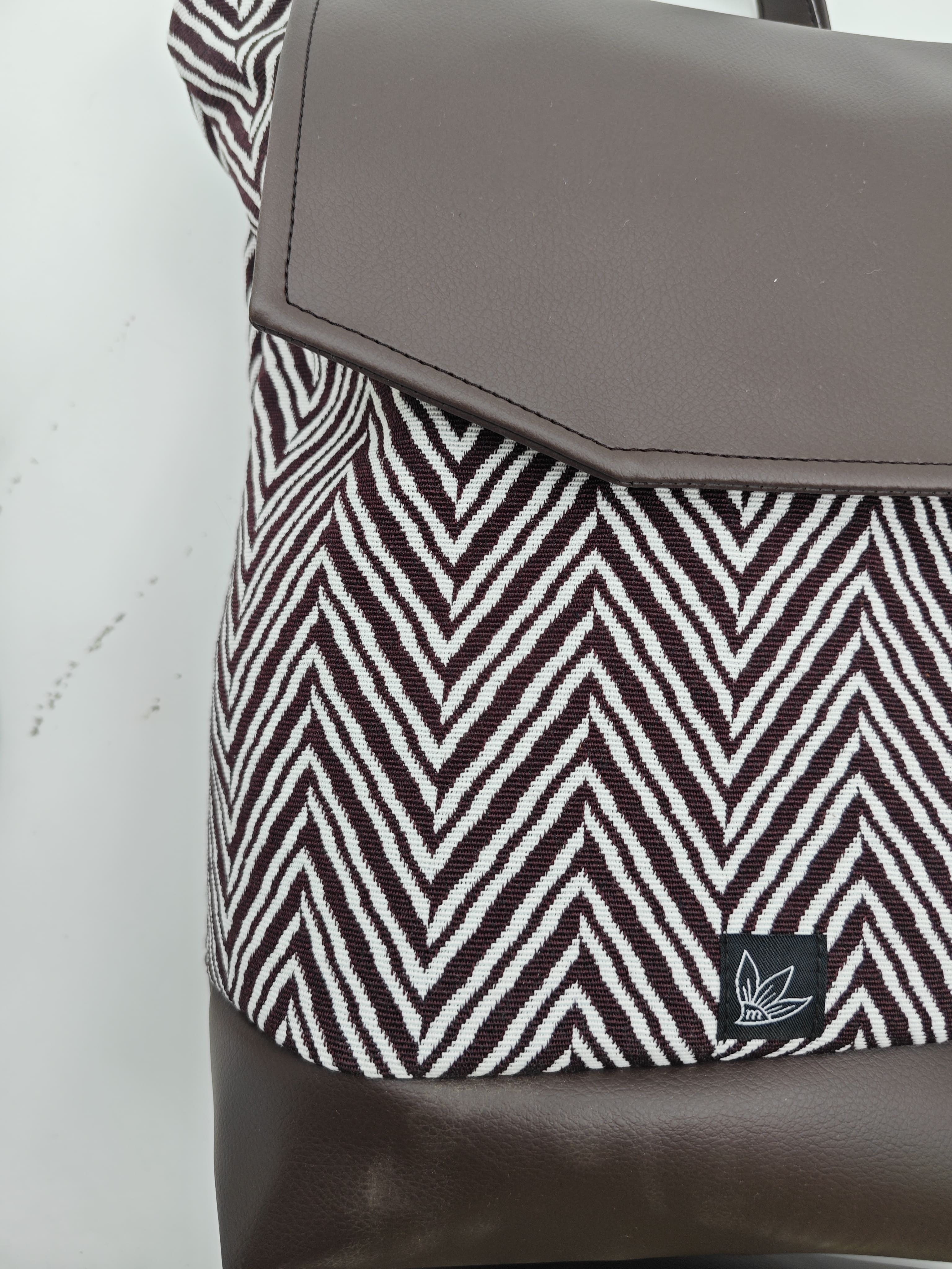 Zaino Chevron Marrone ecopelle marrone - immagine 4